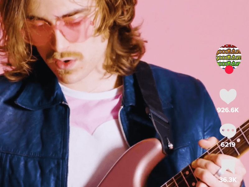 Almost Famous – Good&nbsp;Future